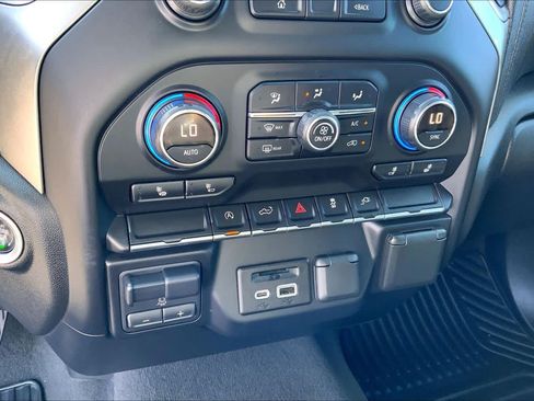 Used 2019 Chevrolet Silverado 1500 LT w/ Texas Edition RWD image 27