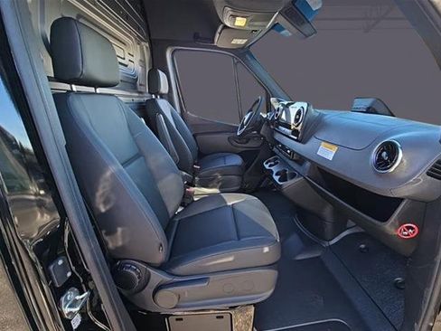 New 2026 Mercedes-Benz Sprinter 2500 image 7