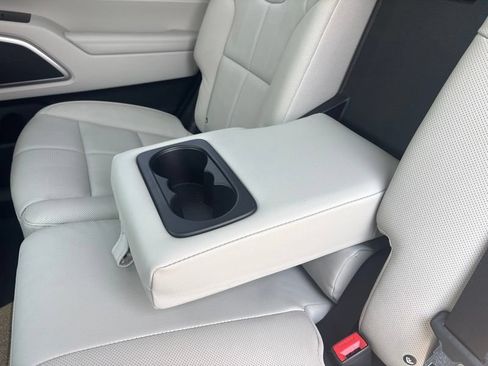 Used 2021 Kia Telluride EX AWD/4WD image 20