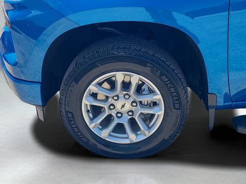 Used 2023 Chevrolet Silverado 1500 RST RWD image 25