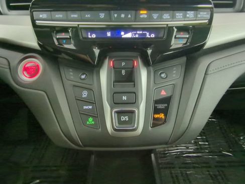 Used 2025 Honda Odyssey EX-L image 28