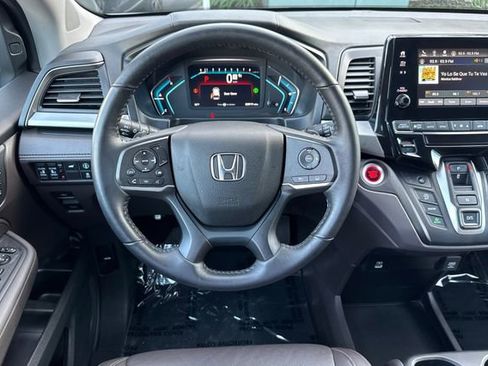 Certified 2023 Honda Odyssey EX-L image 18