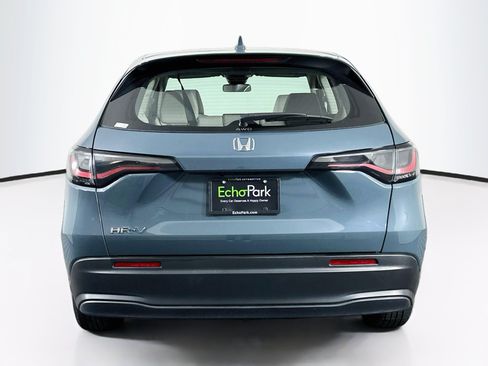 Used 2025 Honda HR-V LX image 7