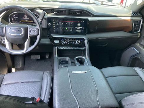 Used 2026 GMC Sierra 2500 Denali w/ Max Trailering Package AWD/4WD image 16