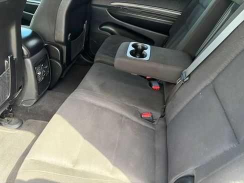 Used 2022 Dodge Durango SXT AWD/4WD image 27