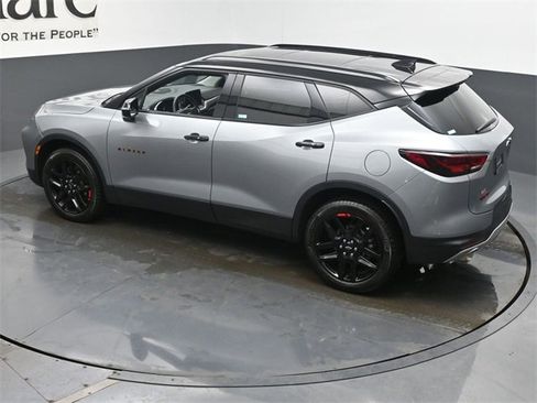 Used 2023 Chevrolet Blazer LT w/ Sound & Technology Package image 41