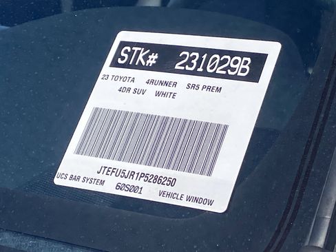 Used 2023 Toyota 4Runner SR5 Premium w/ Moonroof Package RWD image 10