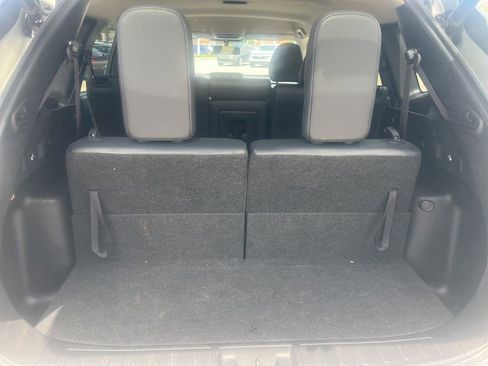 Used 2024 Mitsubishi Outlander SE FWD image 5