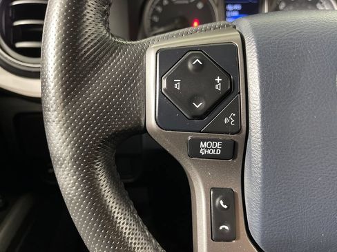 Certified 2020 Toyota Tacoma SR5 RWD image 26