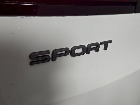 Certified 2025 Land Rover Range Rover Sport SE AWD/4WD image 32