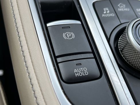 Used 2023 INFINITI QX60 Sensory AWD/4WD image 34