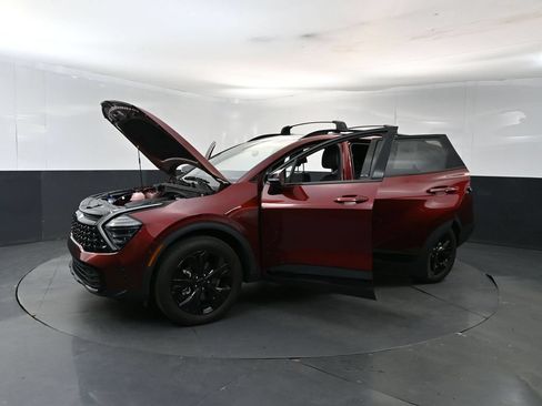 Used 2025 Kia Sportage X-Line w/ Premium Package AWD/4WD image 27