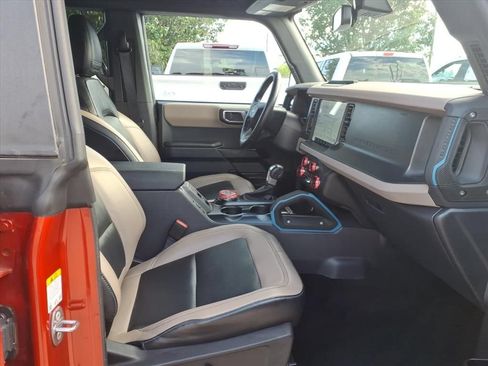 Used 2024 Ford Bronco Wildtrak AWD/4WD image 17