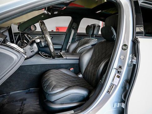 Used 2023 Mercedes-Benz S 580 4MATIC Sedan image 15