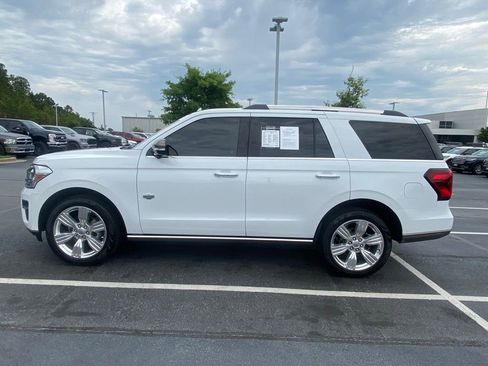 Certified 2024 Ford Expedition King Ranch RWD image 4