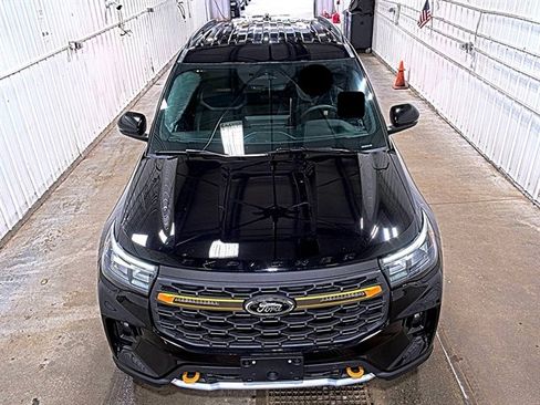 Used 2026 Ford Explorer Tremor w/ Tremor Convenience Package AWD/4WD image 3