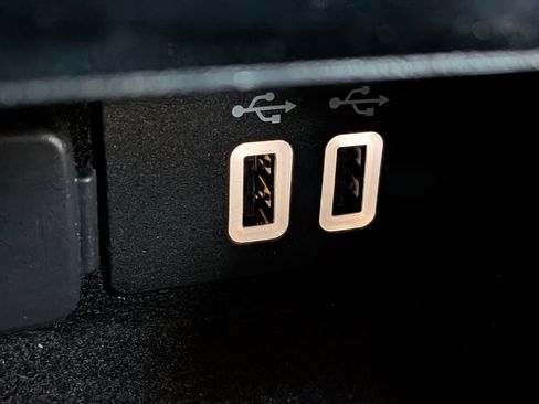 Used 2019 Lincoln MKC Reserve image 28