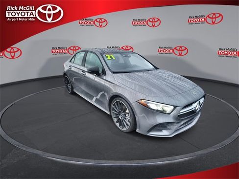 Used 2021 Mercedes-Benz A 35 AMG Base image 2