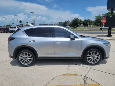 Used 2020 MAZDA CX-5 Grand Touring w/ GT Premium Package FWD image 6