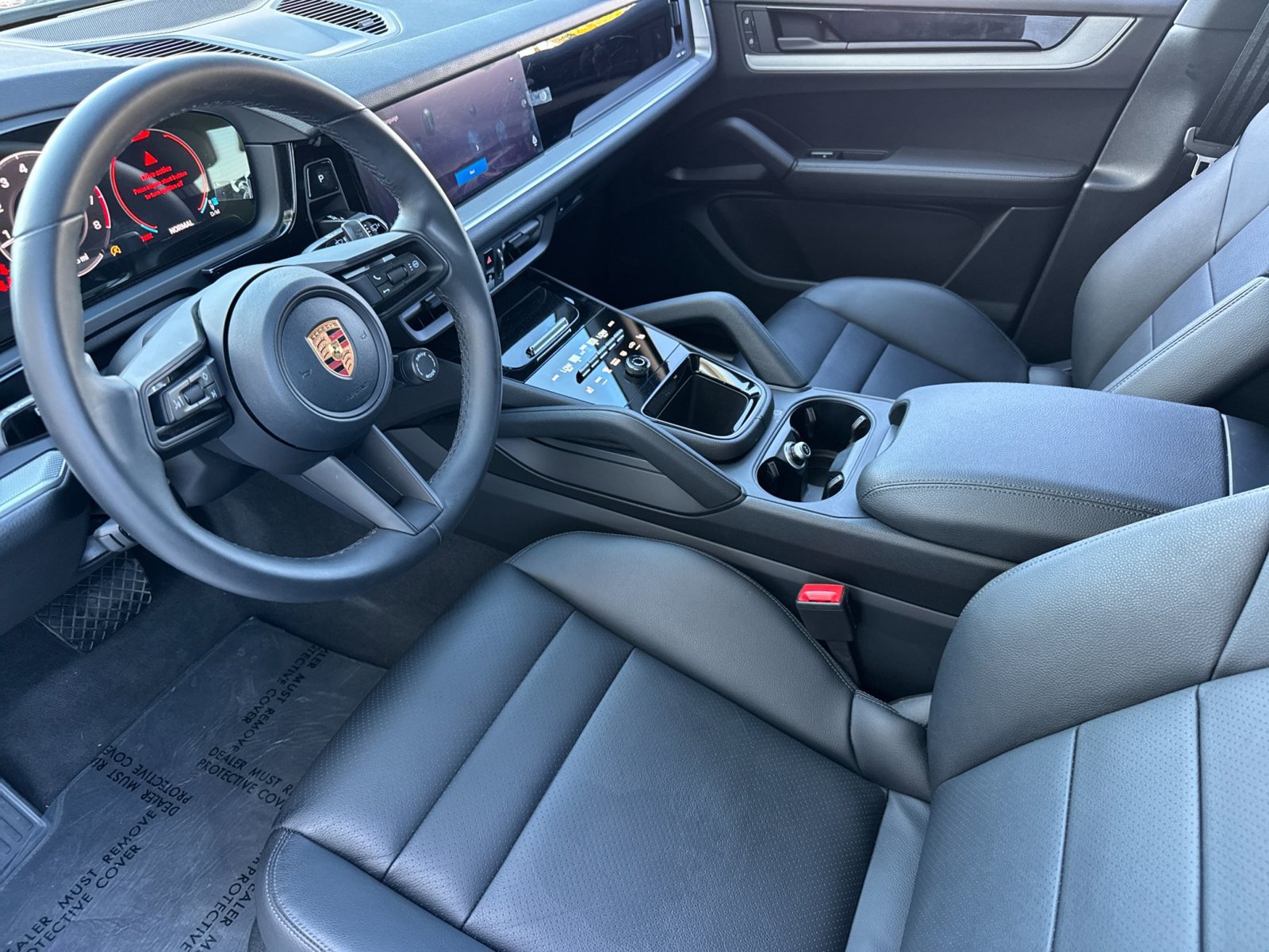 Certified 2026 Porsche Cayenne AWD/4WD image 5