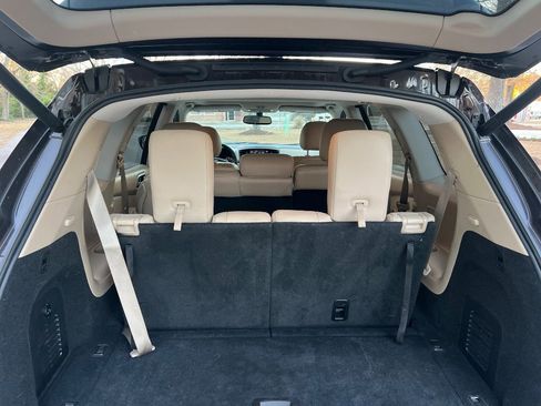 Used 2020 Nissan Pathfinder Platinum image 13