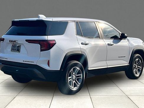 Used 2026 GMC Terrain Elevation AWD/4WD image 2