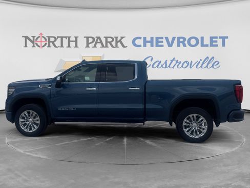Certified 2024 GMC Sierra 1500 Denali w/ Denali Reserve Package AWD/4WD image 8