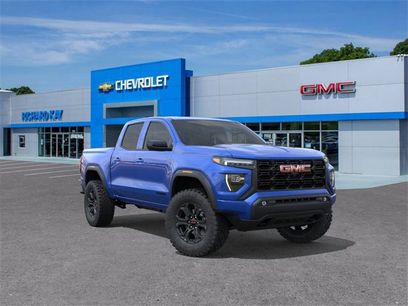 New 2025 GMC Canyon Elevation w/ Convenience Package