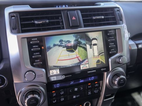 Used 2022 Toyota 4Runner Limited AWD/4WD image 20