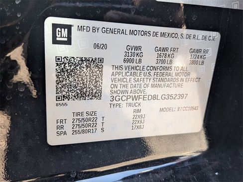 Used 2020 Chevrolet Silverado 1500 High Country w/ Technology Package image 33