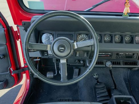 Used 1991 Jeep Wrangler Renegade AWD/4WD image 43