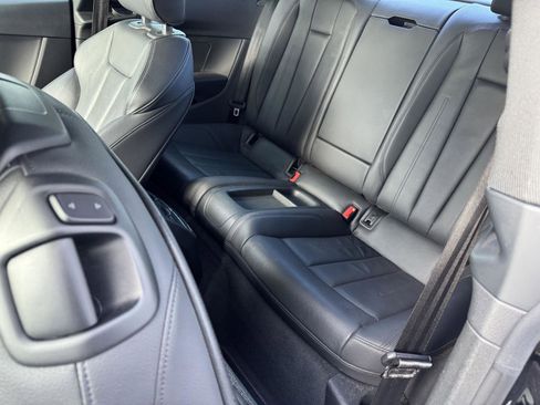 Used 2019 Audi A5 2.0T Premium Plus w/ Premium Plus image 16