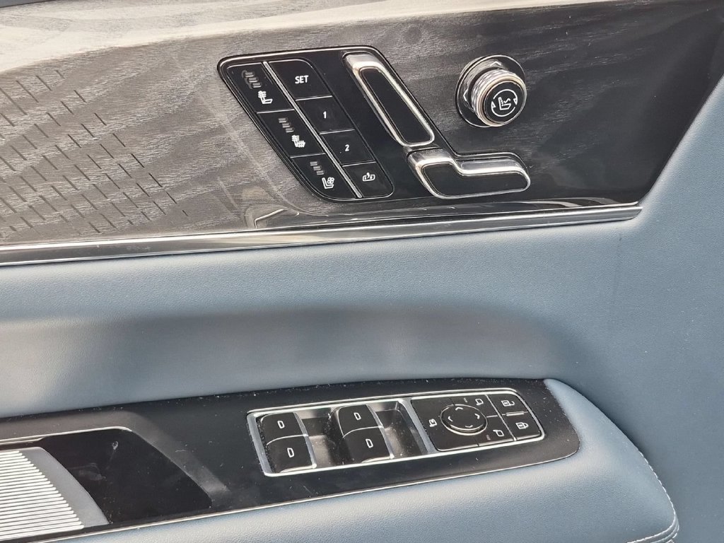 New 2025 Cadillac Escalade IQ Sport 2 AWD/4WD image 22