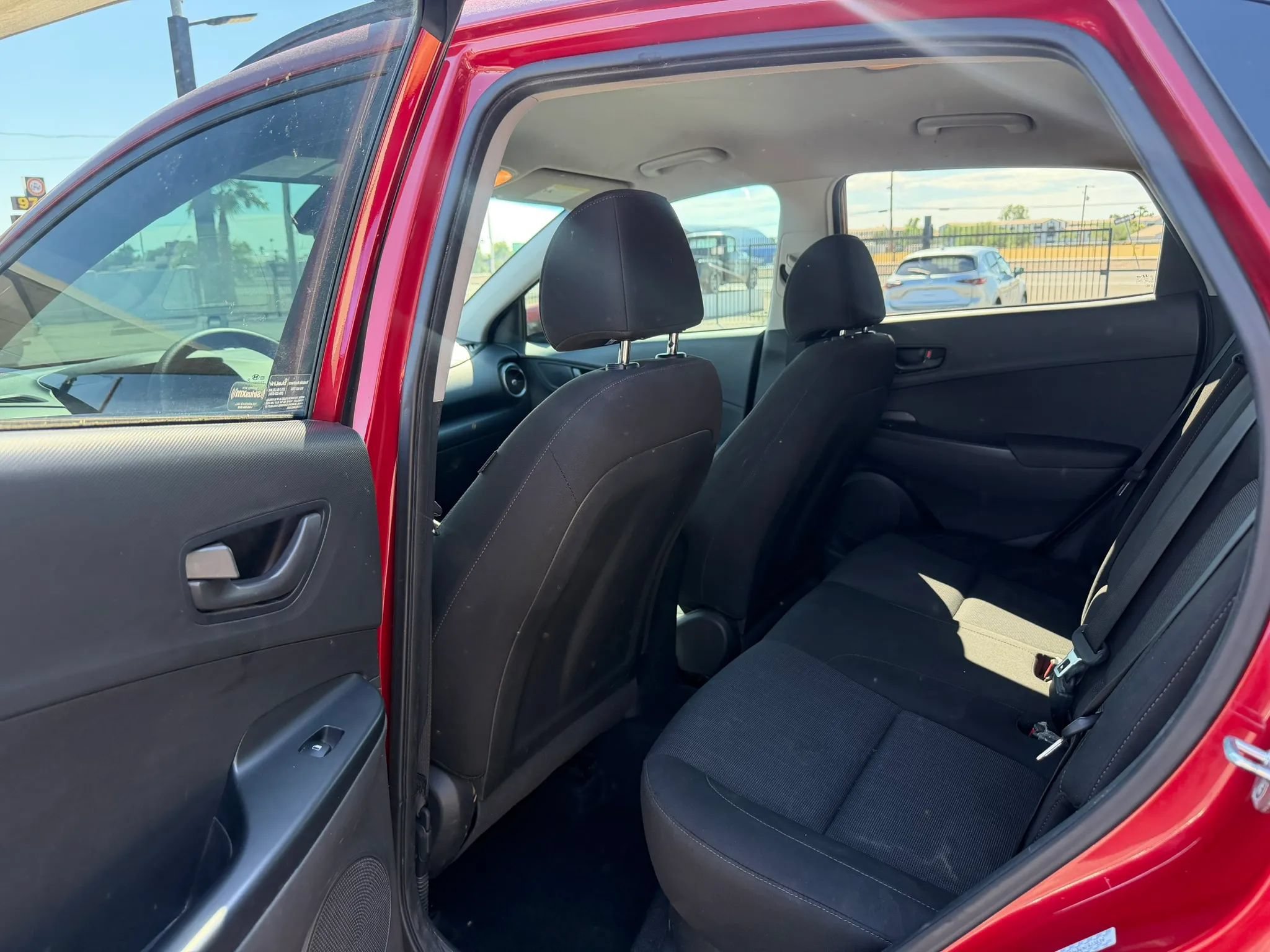 Used 2022 Hyundai Kona SEL FWD image 23