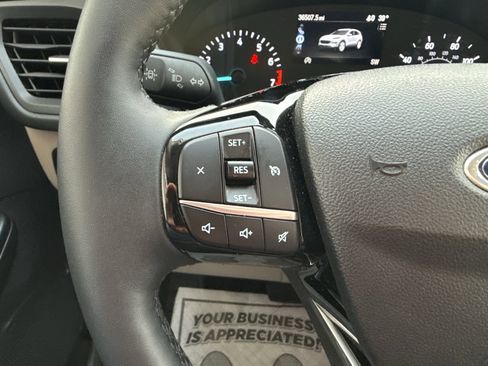 Used 2022 Ford Escape SE w/ Cold Weather Package image 14