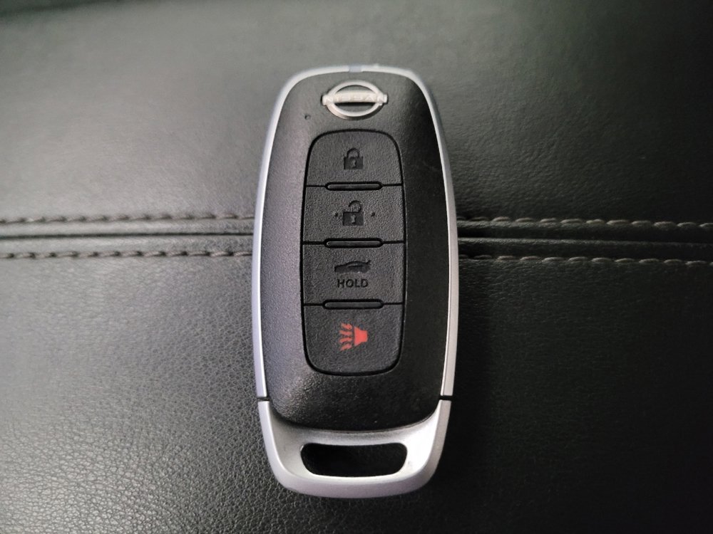 Used 2024 Nissan Sentra SV FWD image 32