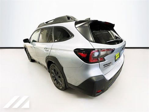 Certified 2023 Subaru Outback Onyx Edition image 7