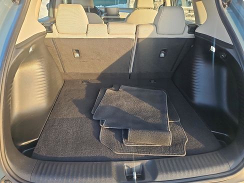Used 2024 Honda HR-V LX image 33