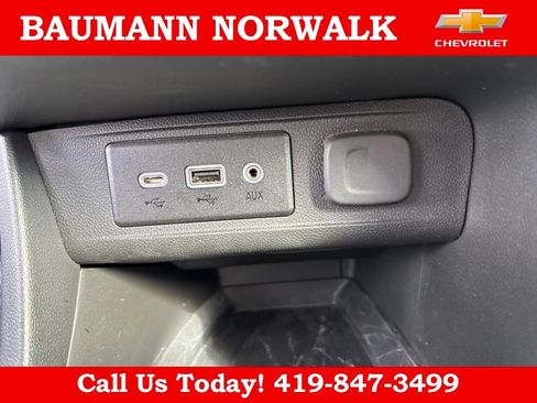 Used 2023 Buick Encore GX Preferred w/ Cold Weather Comfort Package FWD image 70