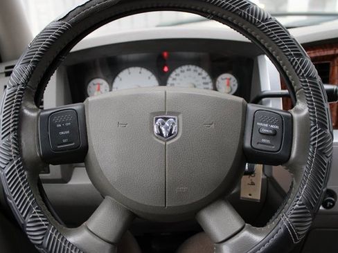 Used 2006 Dodge Ram 2500 Truck Laramie image 17