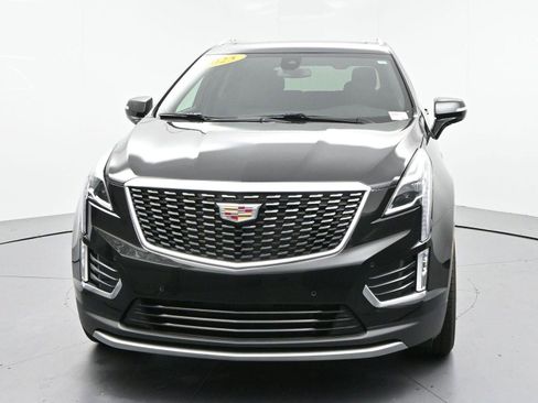 Certified 2025 Cadillac XT5 Premium Luxury FWD image 2