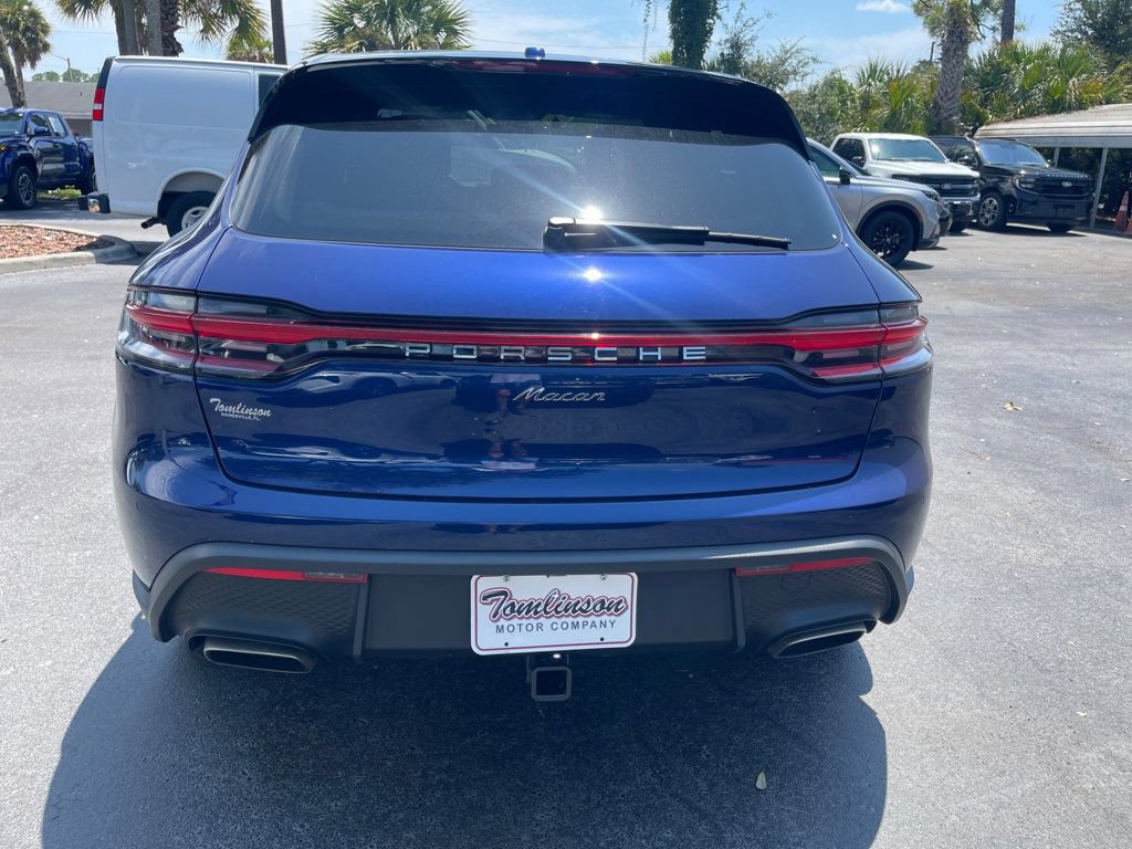 Used 2026 Porsche Macan Turbo AWD/4WD image 4