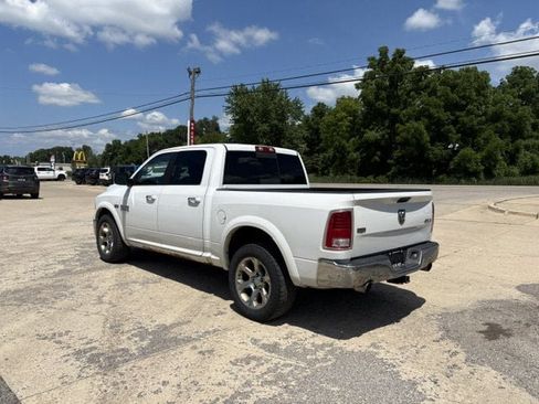 Used 2017 RAM 1500 Laramie AWD/4WD image 6