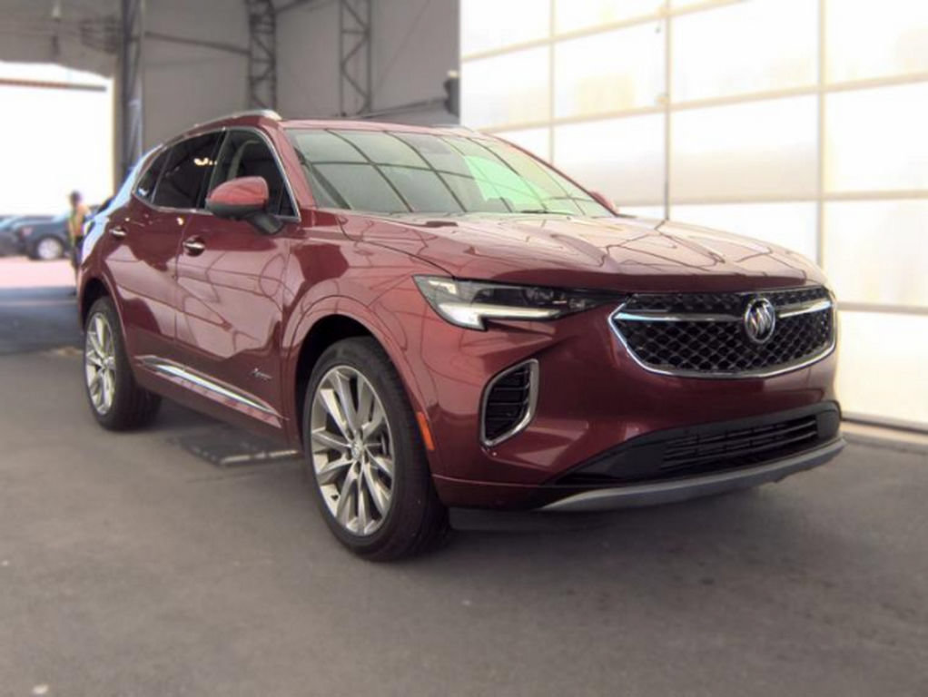 Used 2023 Buick Envision Avenir AWD/4WD image 3