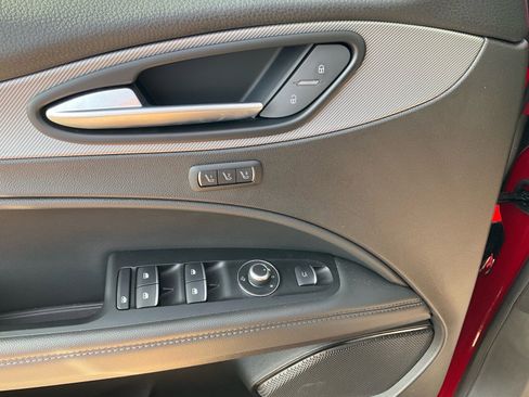 Used 2024 Alfa Romeo Stelvio Ti image 18