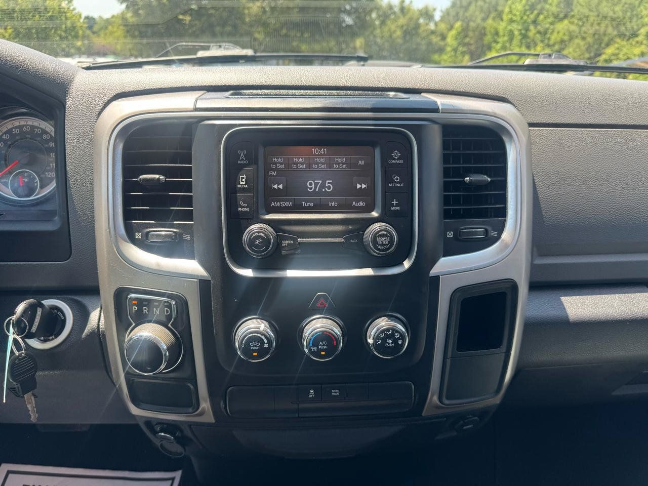 Used 2017 RAM 1500 Classic SLT RWD image 29