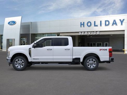 New 2026 Ford F250 Lariat w/ Chrome Package image 3