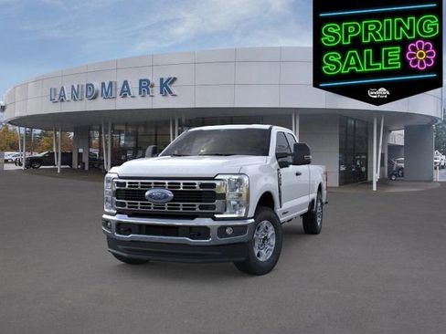 New 2026 Ford F350 XLT image 2