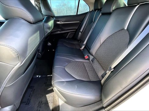 Used 2022 Toyota Camry XSE image 20