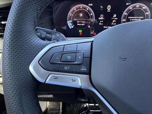 New 2026 Volkswagen Tiguan SE R-Line image 26